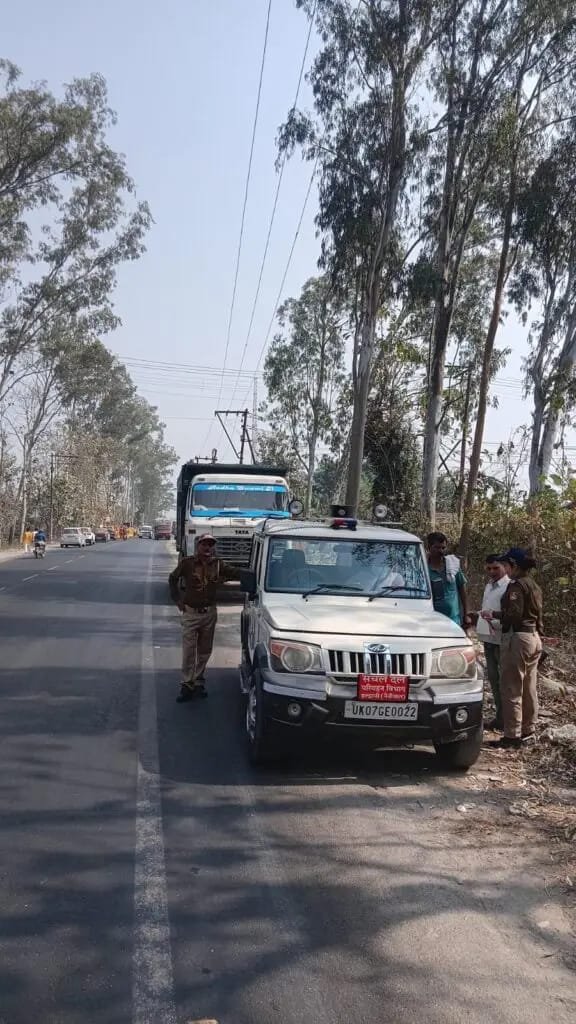 खनन वाहनों पर प्रशासन की कड़ी नजर, लालकुआं में 116 चालान और 5 वाहन सीज, देखे कितने वसूले