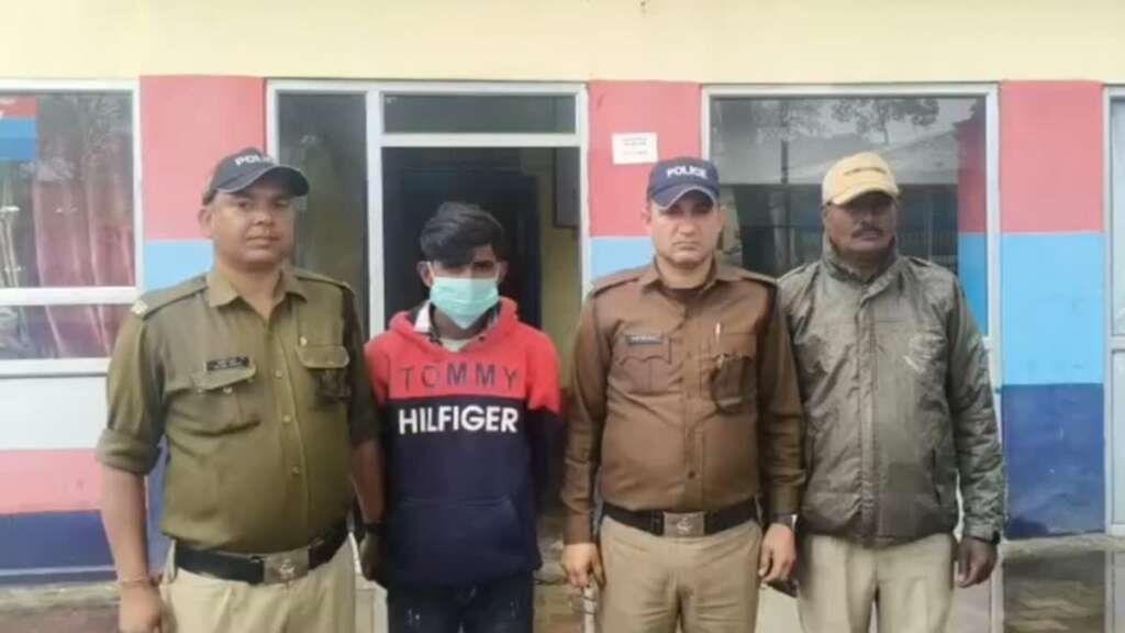 बेटे के रोने पर सौतेले पिता का खौफनाक कदम, छाती पर लात मारकर डेढ़ साल के मासूम की हत्या