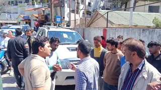 नैनीताल में वीआईपी कल्चर का दिखावा पड़ा भारी, विधायक पुत्र की गाड़ी सीज