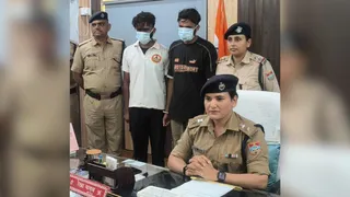 अरे (उत्तराखंड) बीमारी का बहाना बनाकर घर आया अग्निवीर, दोस्त संग कर रहा था स्मैक की तस्करी