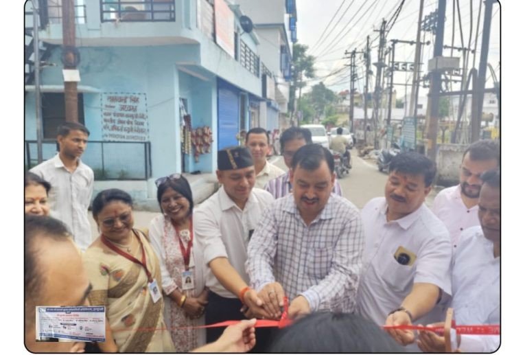 लालकुआँ में पुनर्नवा महिला समिति और PSP अस्पताल का विशाल निःशुल्क चिकित्सा शिविर संपन्न: सेंचुरी मिल उपाध्यक्ष नरेश चन्द्रा ने किया उद्घाटन, सैकड़ों लोगों को मिला मुफ्त परामर्श व जांच का लाभ