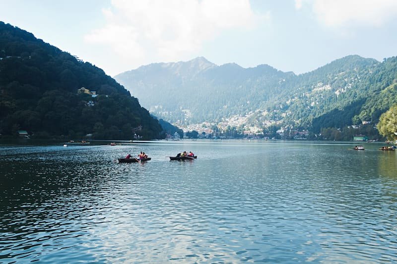 मानसून मेहरबान:नैनीताल में 20 दिनों की बारिश से झील 3.5 फीट बढ़ी,