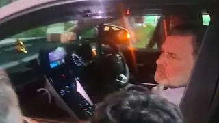 युवाओं से संवाद के बाद लौट रहे राहुल गांधी संग हुआ कुछ ऐसा की ऋषिकेश के बीच मे ही रोकना पड़ा काफिला