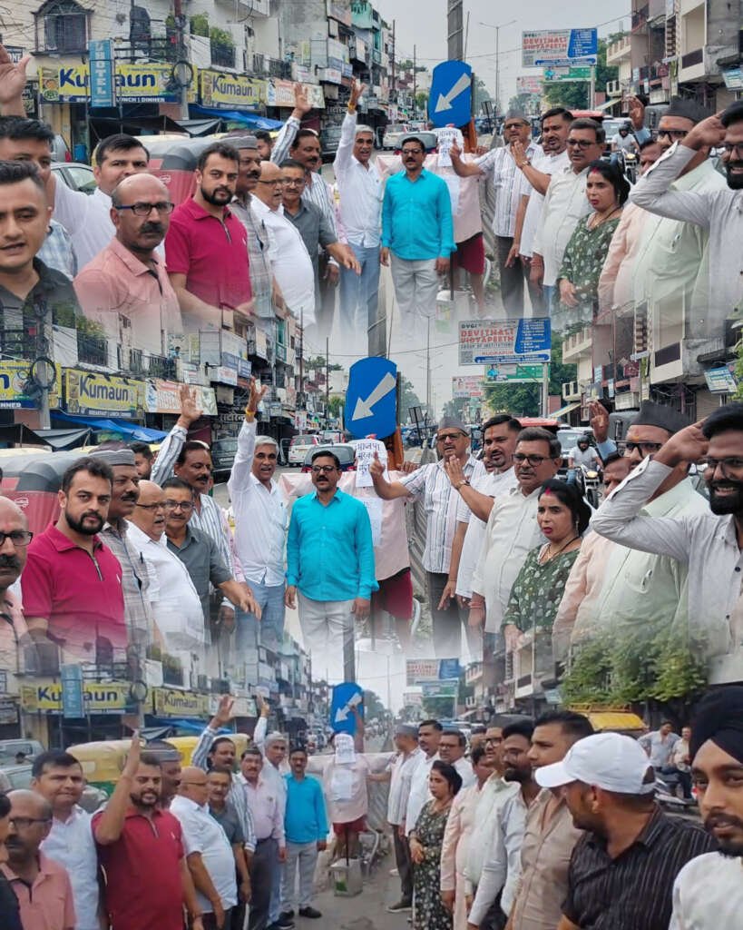 महंगाई के खिलाफ लालकुआं में कांग्रेस का हल्लाबोल,कोतवाली चौराहे पर भाजपा सरकार का फूंका पुतला (देखे वीडियो)