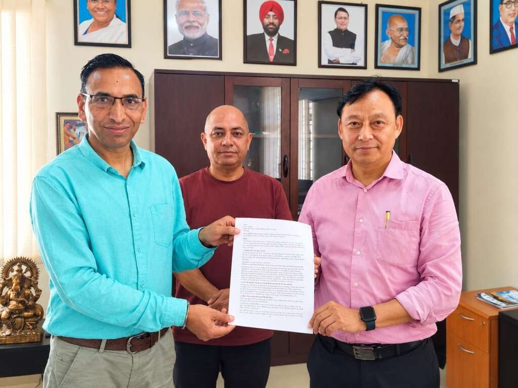 अल्मोड़ा में मरीजों की सुविधाओं से विशेषज्ञ डॉक्टरों तक, संजय पाण्डे ने मेडिकल कॉलेज में उठाई जनहित की आवाज