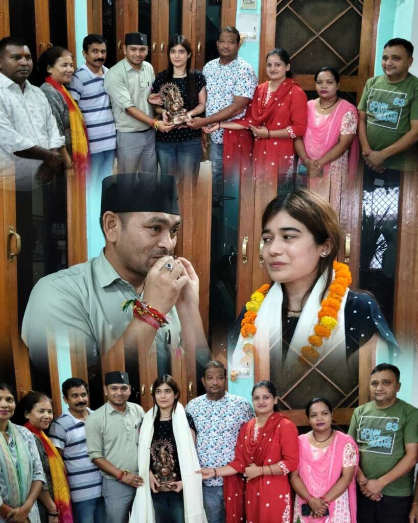 लालकुआं की बेटी शिवांगी बिष्ट 11वीं रैंक के साथ बनीं नायब तहसीलदार, लालकुआं में नगर पंचायत अध्यक्ष सुरेद्र सिंह लोटनी सहित सभासदों ने किया भव्य सम्मान