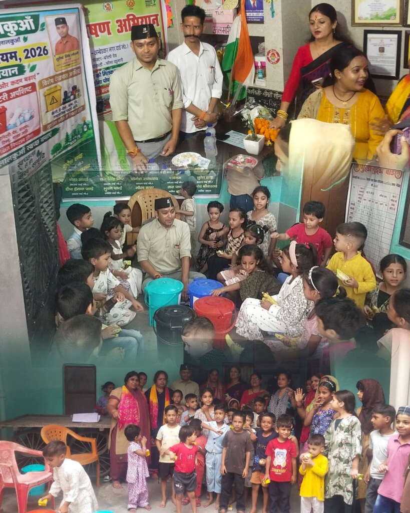 लालकुआं में स्वच्छता का संदेश:पूर्व सैनिक व नगर पंचायत चेयरमैन सुरेंद्र सिंह लोटनी ने आंगनबाड़ी बच्चों को सिखाया कचरा प्रबंधन