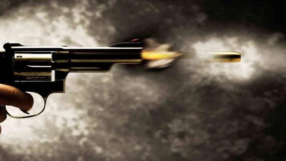 हल्द्वानी आरटीओ कार्यालय में अचानक चली गोली, पुलिस जांच में जुटी (देखे वीडियो)